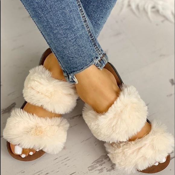 Shoes - Fur slides